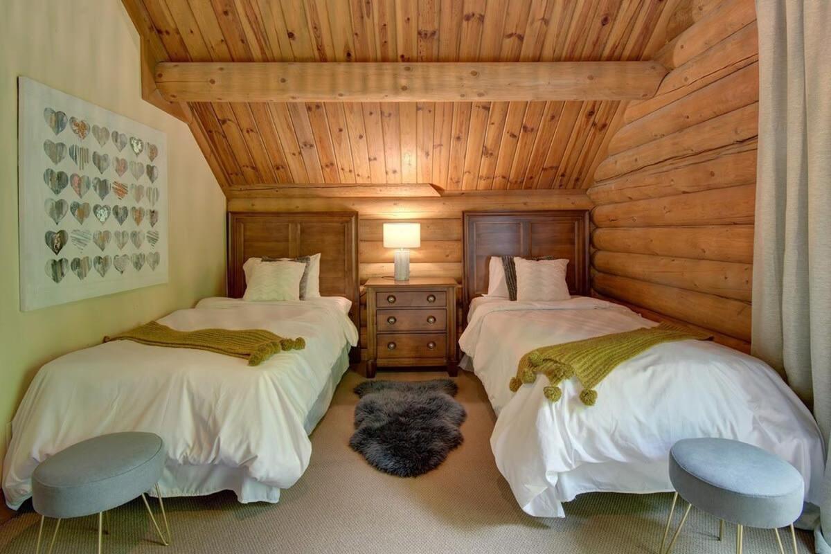 Chic Familiale, Relaxant Avec Spa En Montagnes Labelle Exterior photo