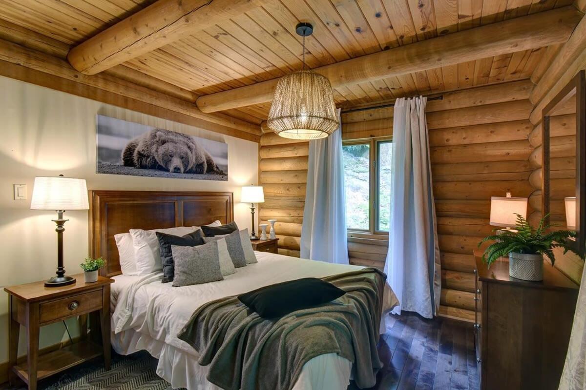 Chic Familiale, Relaxant Avec Spa En Montagnes Labelle Exterior photo