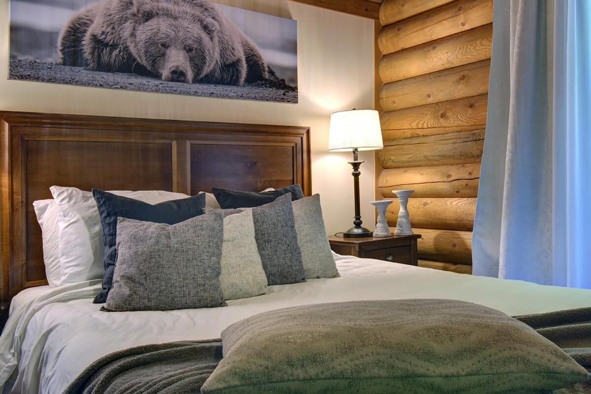 Chic Familiale, Relaxant Avec Spa En Montagnes Labelle Exterior photo